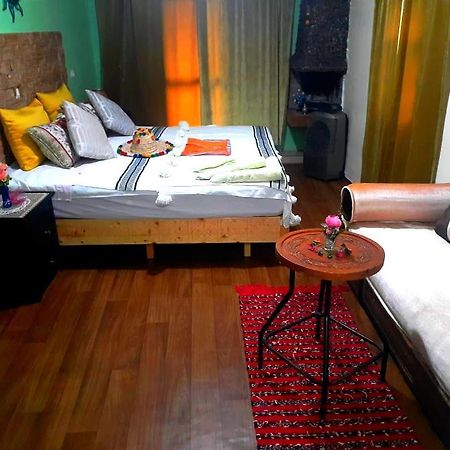 Kasbah Chez Les Berberes Apartment Имлил Екстериор снимка