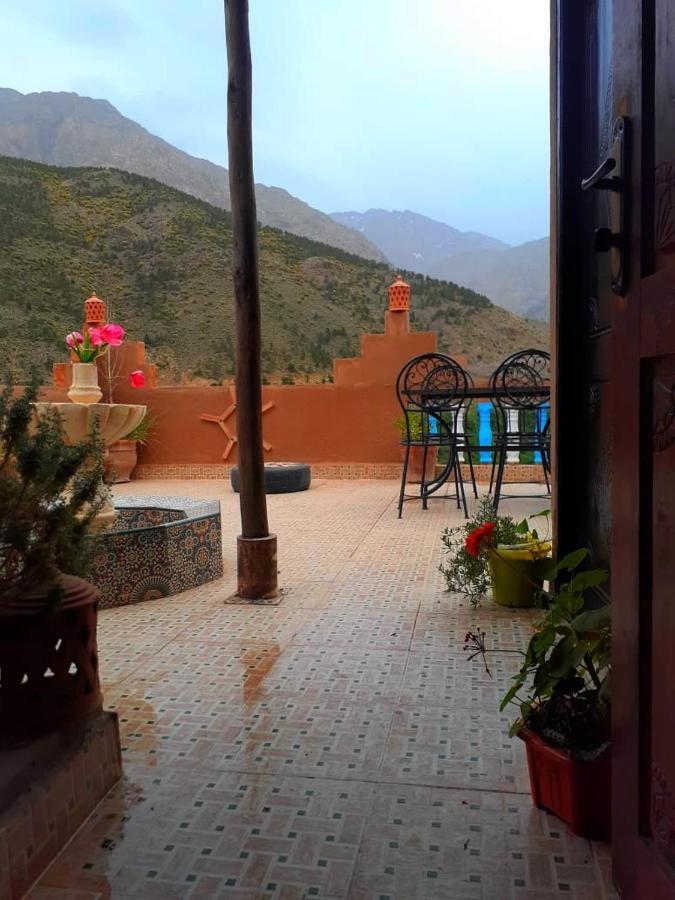 Kasbah Chez Les Berberes Apartment Имлил Екстериор снимка