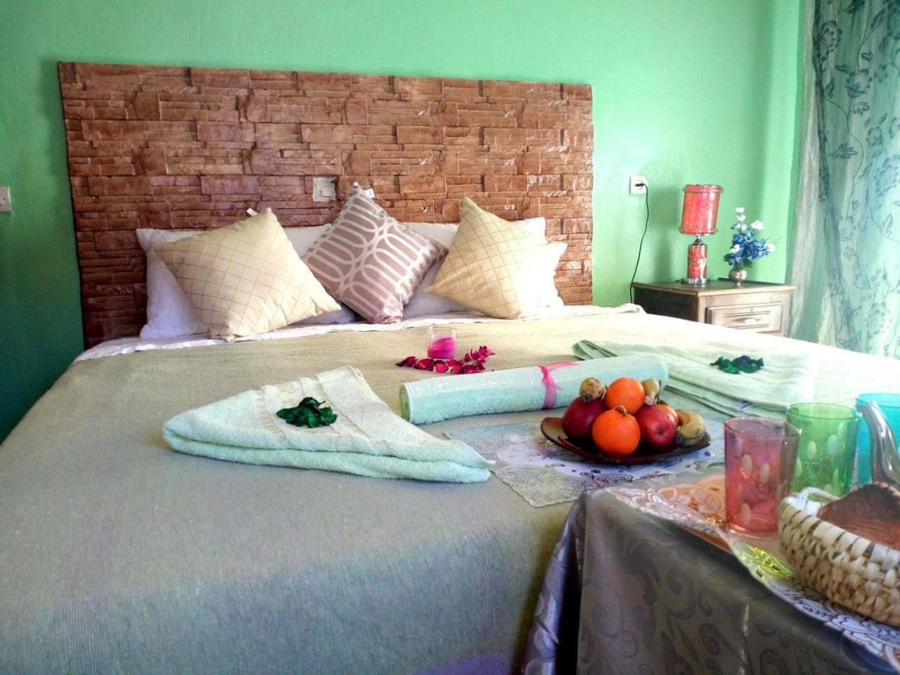Kasbah Chez Les Berberes Apartment Имлил Екстериор снимка
