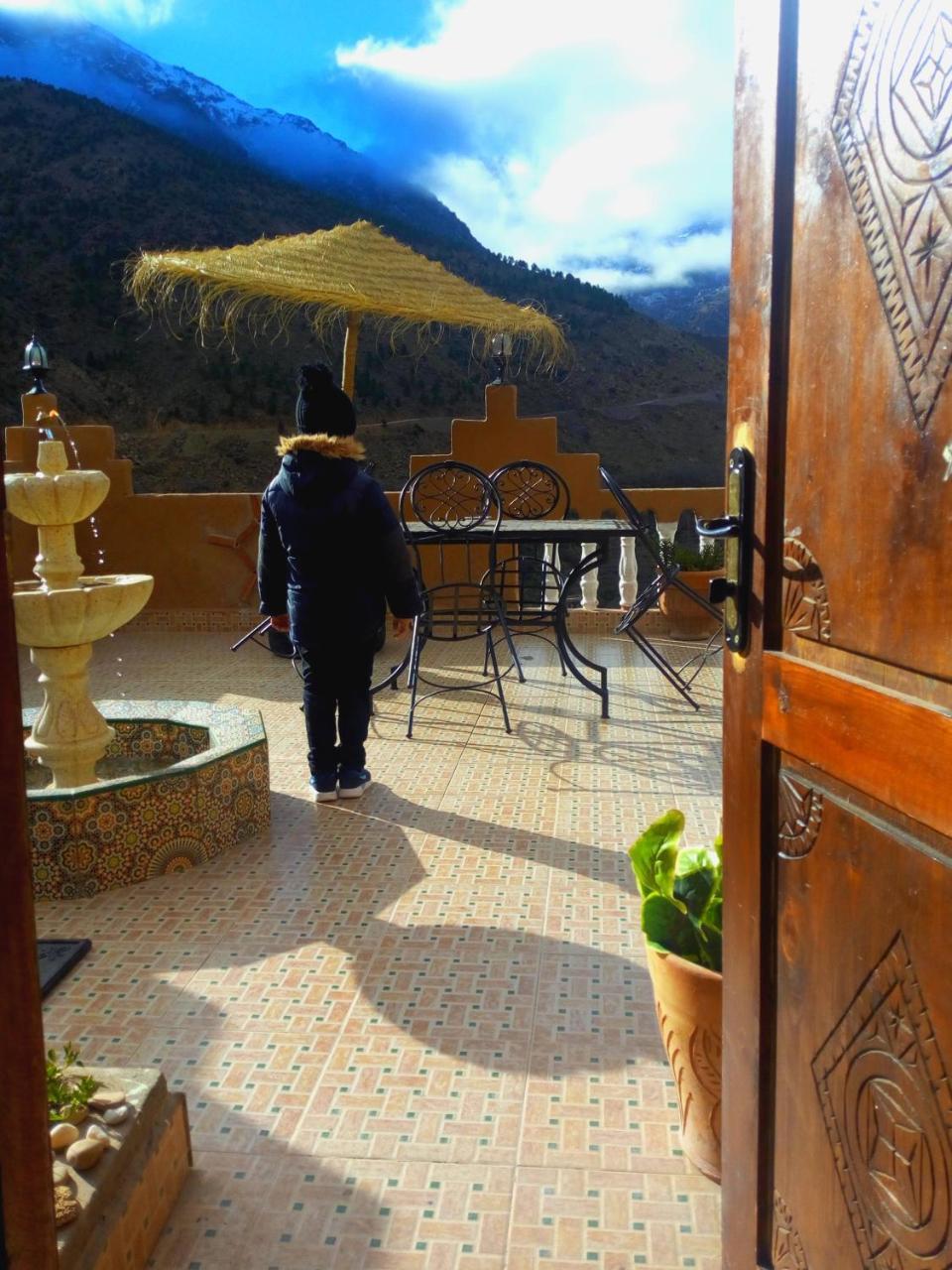 Kasbah Chez Les Berberes Apartment Имлил Екстериор снимка